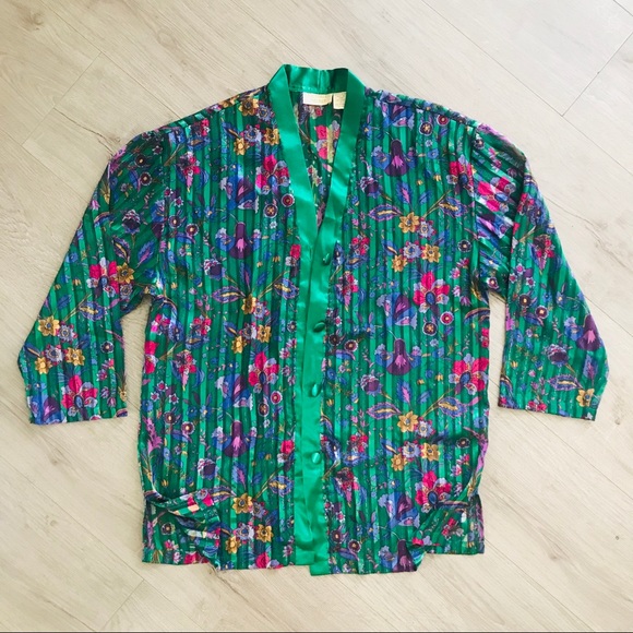 Victoria’s Secret Gold Label Pajamas (read descrp) - Picture 2 of 4